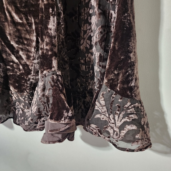 Vintage brown crushed velvet long skirt - Picture 12 of 12